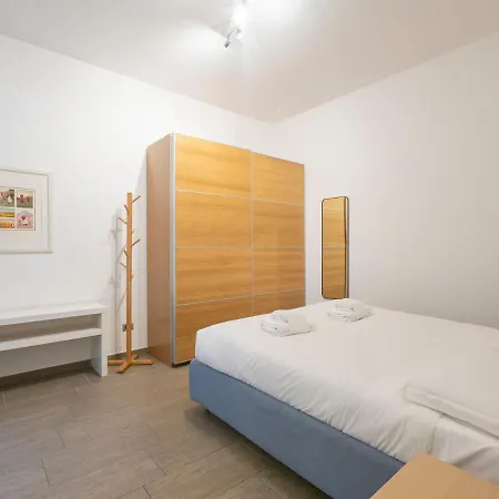 Apartment I Host - Montesuello 9